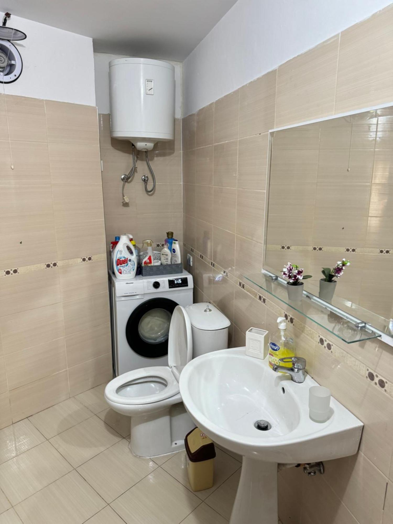 Tirana Centre Lions Gate 9 Apartment Ngoại thất bức ảnh